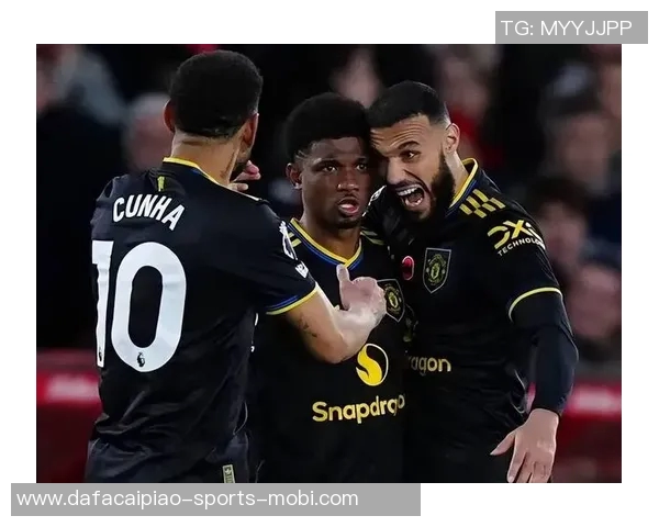 曼联对阵水晶宫需让卢克肖踢左翼卫即便被打穿也在所不惜