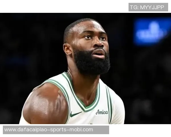 戈贝尔调侃杰伦布朗建议剃光头引发热议